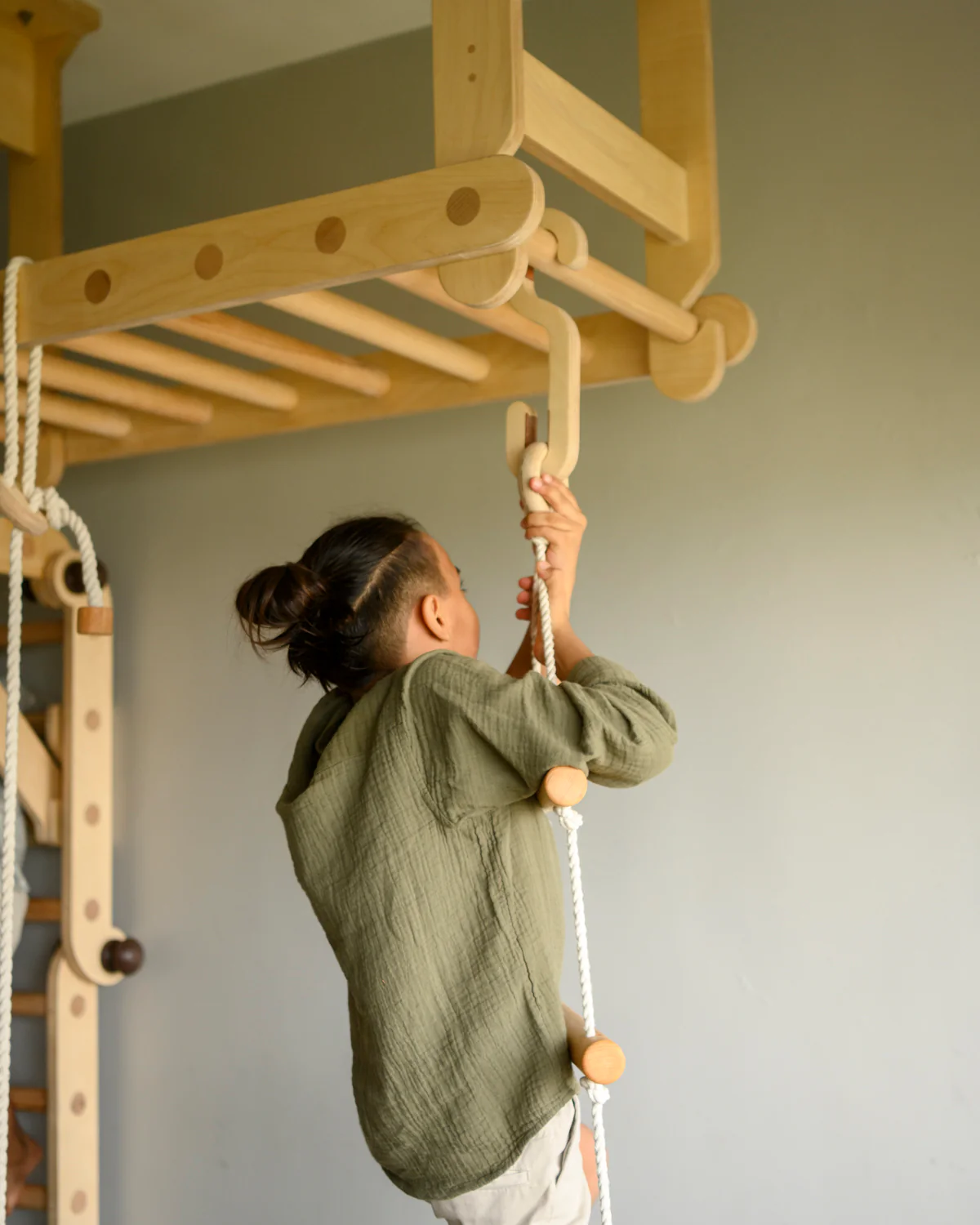 Bloon Ceiling Pikler Jungle Gym - Image 5