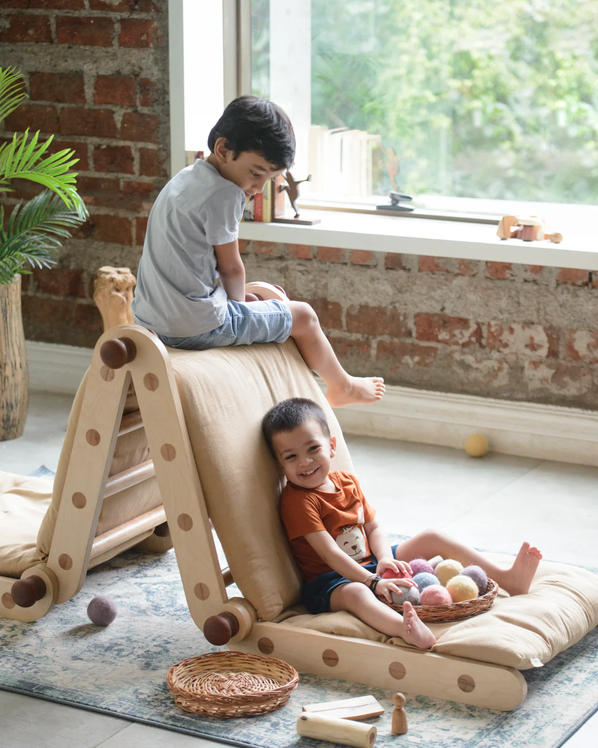 Cushion attachment for Transformable Pikler Triangle - Image 3