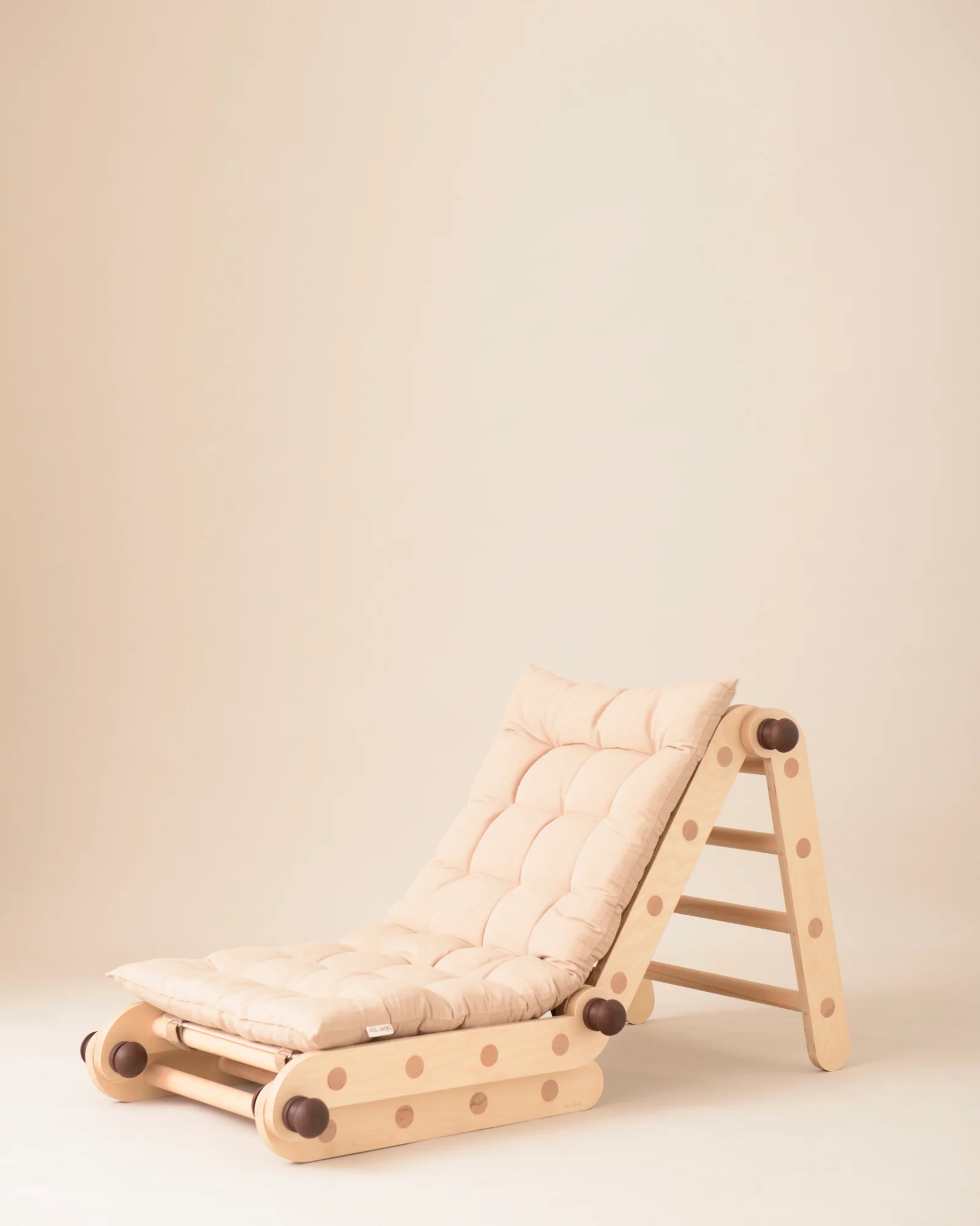 Cushion attachment for Transformable Pikler Triangle - Image 6