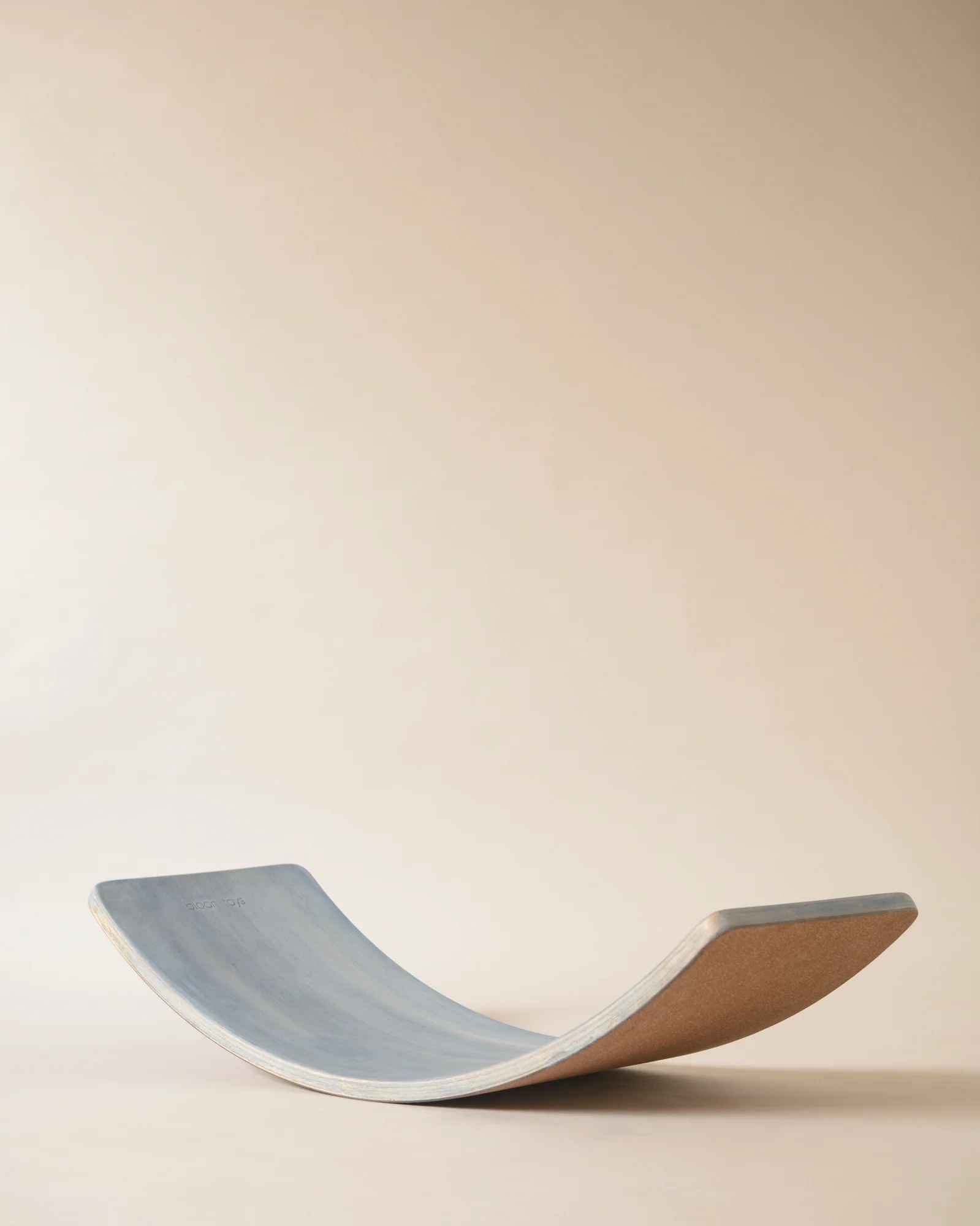 Curvy Board 2.0 - Cork Lined Balance Board - Image 11