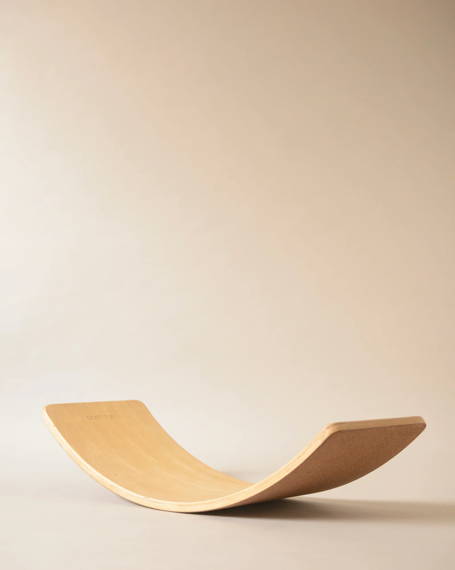 Curvy Board 2.0 - Cork Lined Balance Board - Image 12