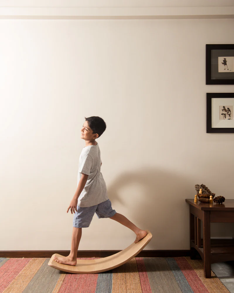 Curvy Board 2.0 - Cork Lined Balance Board - Image 6