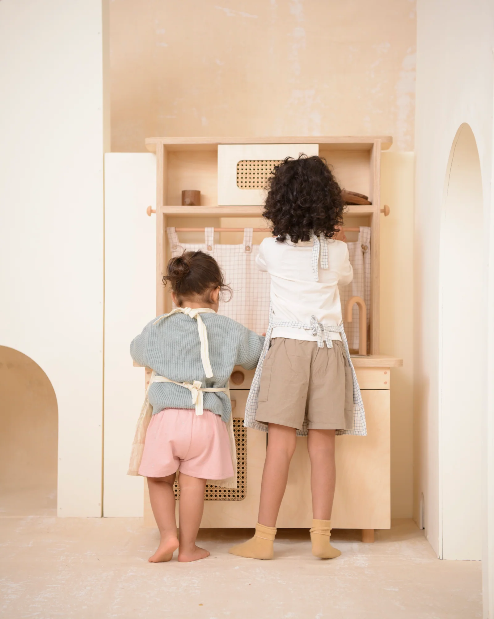 Wooden Kitchen Set for Pretend Play - Image 4