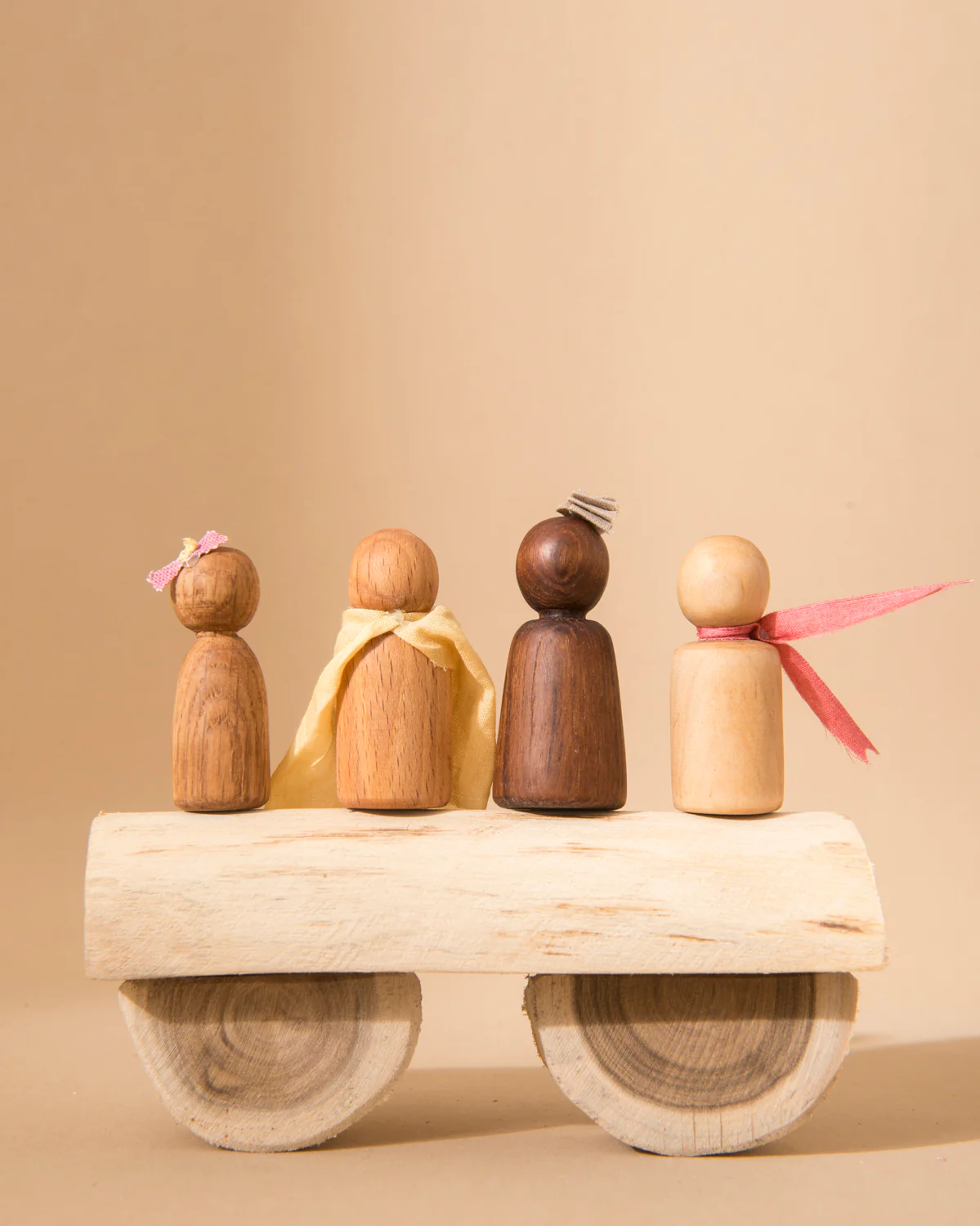 Wee Folk: Wooden Peg Dolls - Image 8