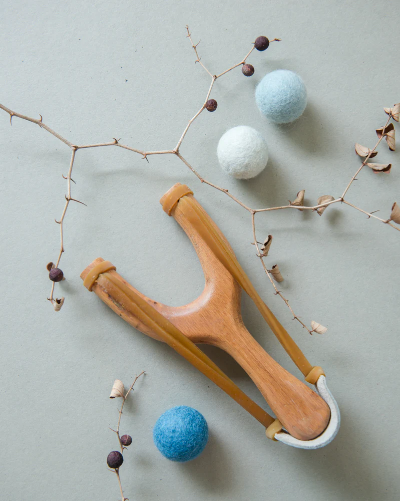 Wooden Slingshot & Felt Balls - Image 4